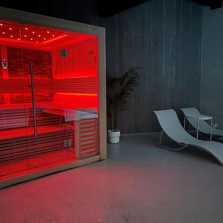 Ferienwohnung Sorlandsidyll Med Svommebasseng! Kristiansand Exterior foto