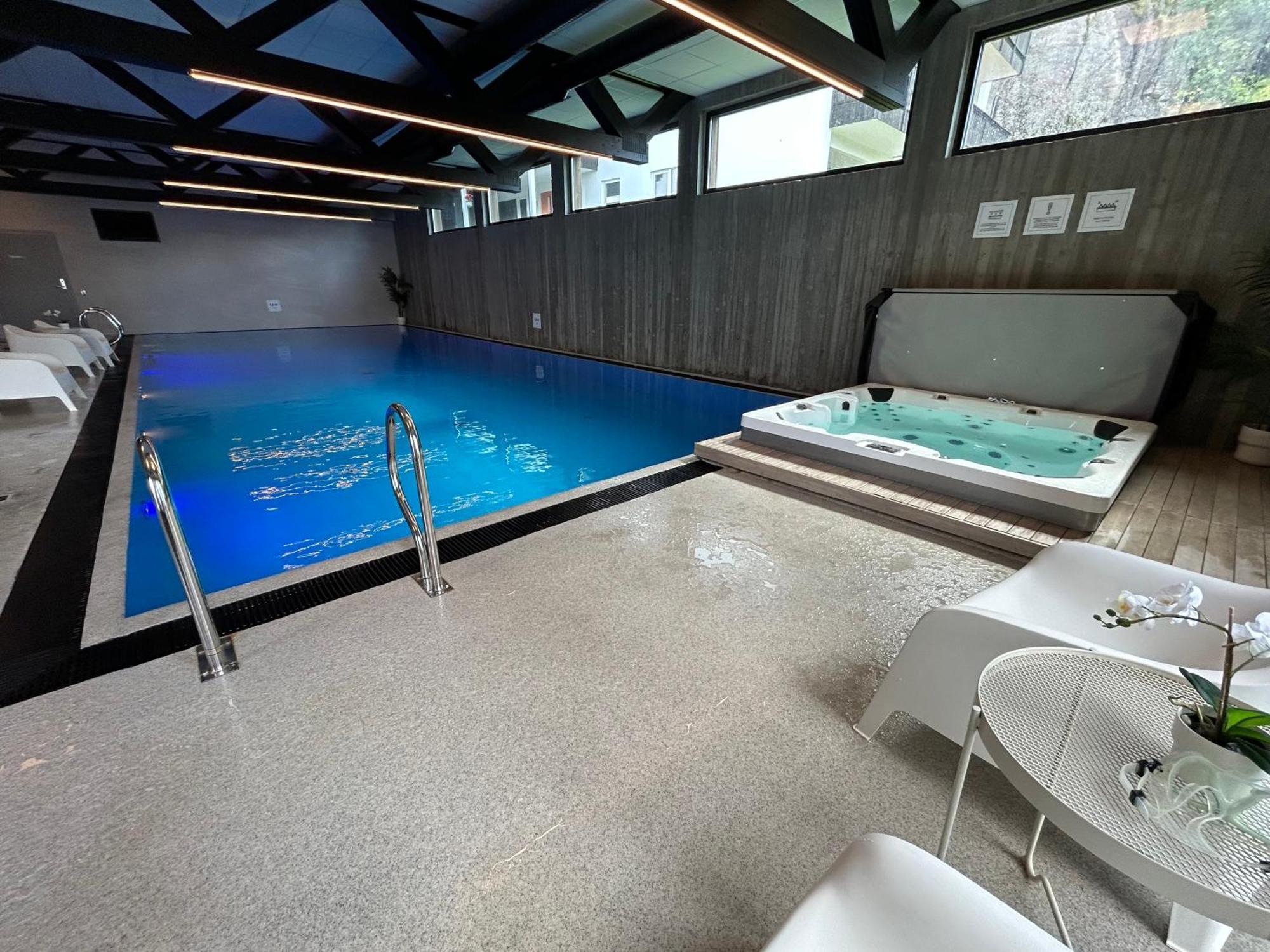 Ferienwohnung Sorlandsidyll Med Svommebasseng! Kristiansand Exterior foto